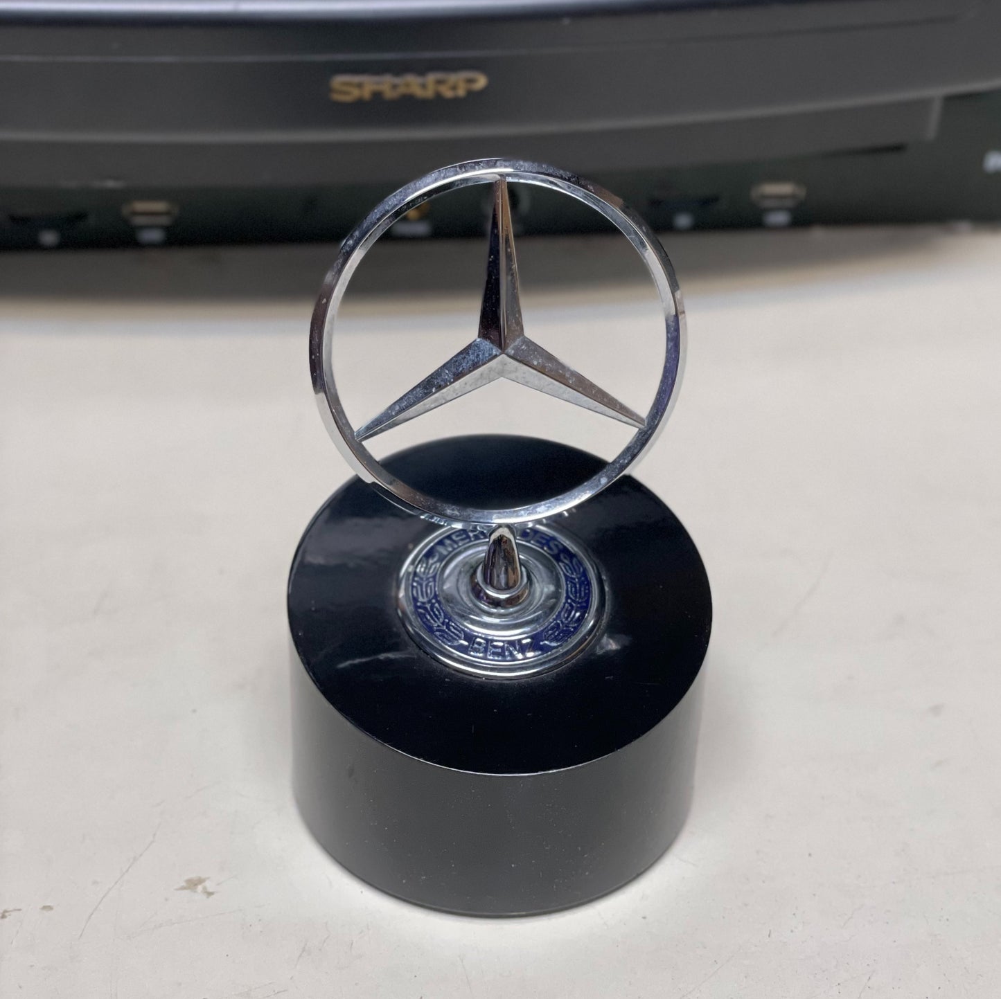 Mercedes Benz 紙鎮