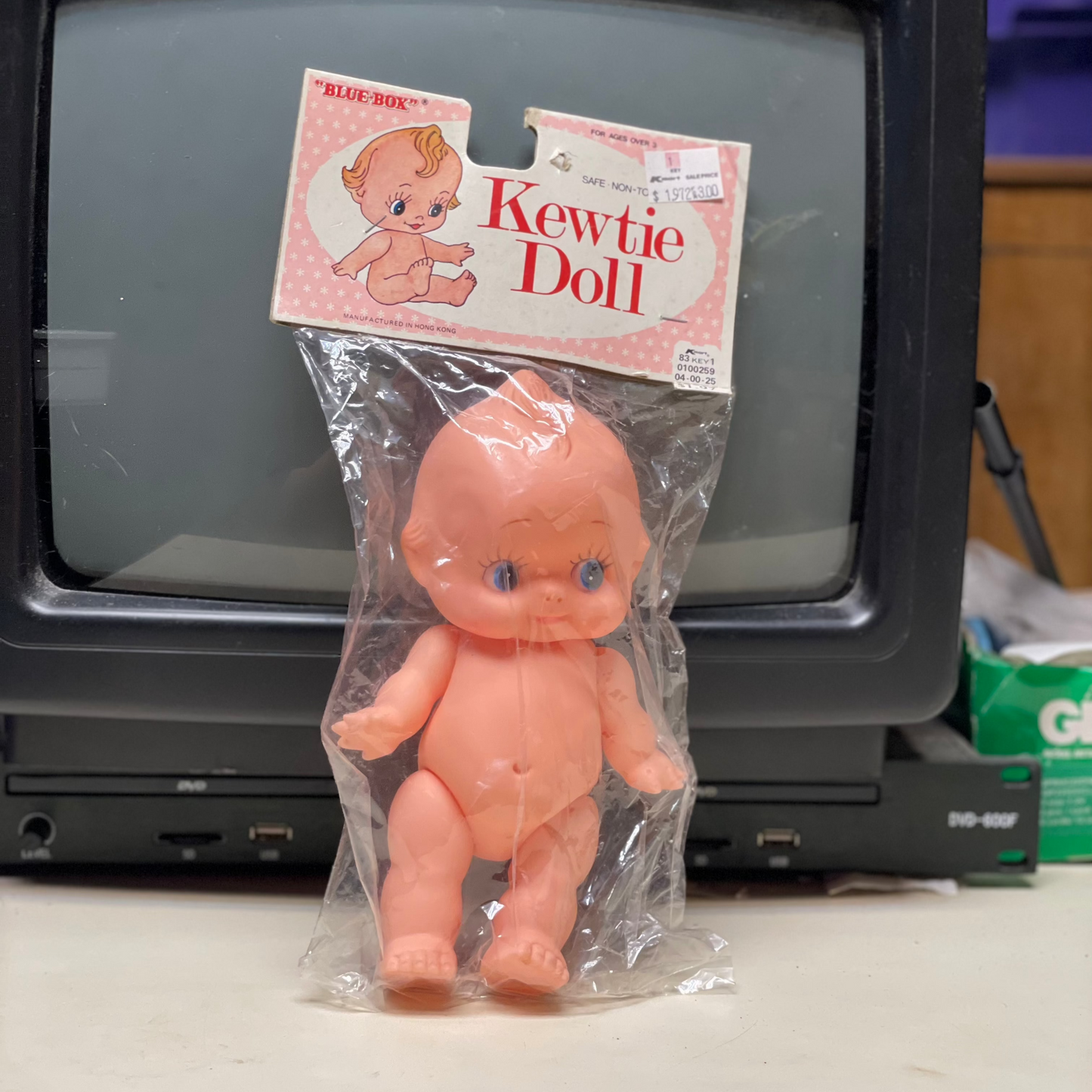 香港製造 Kewtie Doll