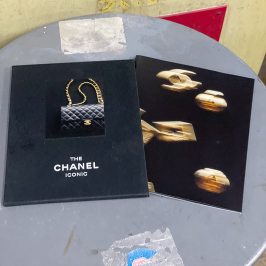 THE CHANEL ICONIC 2021年版